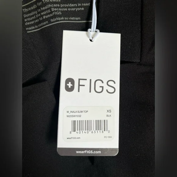 Women’s Figs Scrubs - Picture 7 of 7